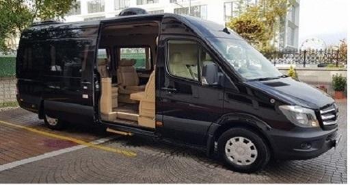 Mercedes-Benz Sprinter  1 / 14 Pax  